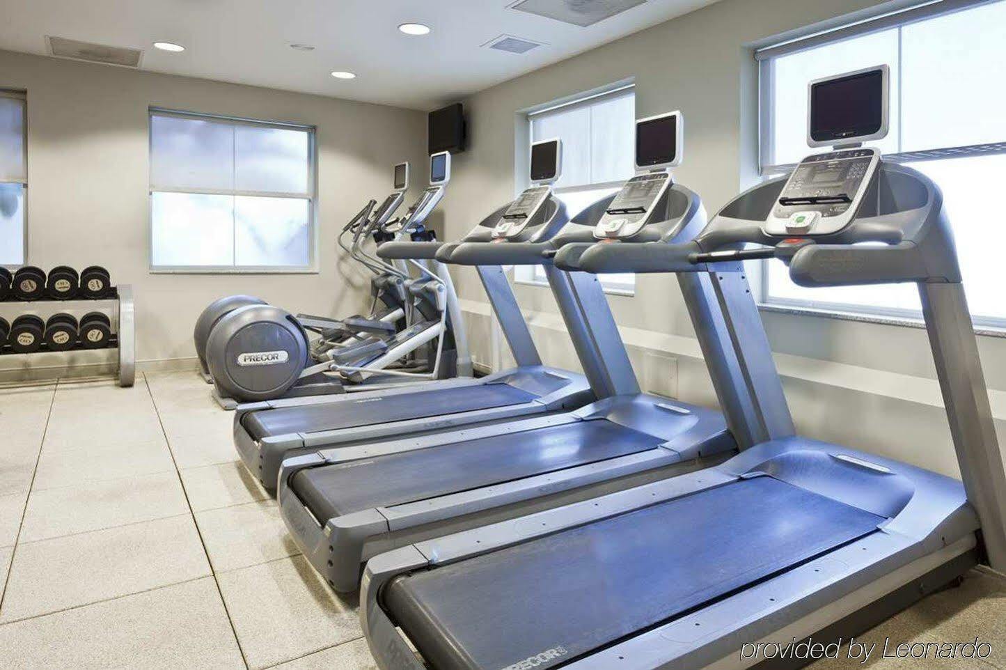 Embassy Suites By Hilton Tampa Brandon Heartland Eksteriør billede